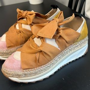 Free People Chapmin Espadrille sneakers! New condition! Size 7.5.